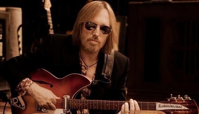 Muere Tom Petty, legendario rockero de los 70