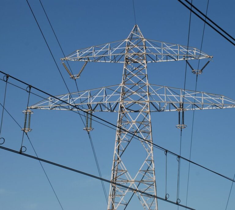 España afronta otra tormenta perfecta que puede disparar el precio de la electricidad