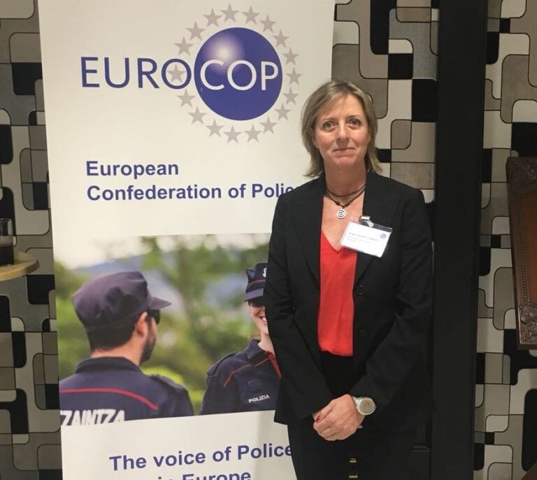 "¿Trapero? Por casos mucho más leves han suspendido a compañeros"