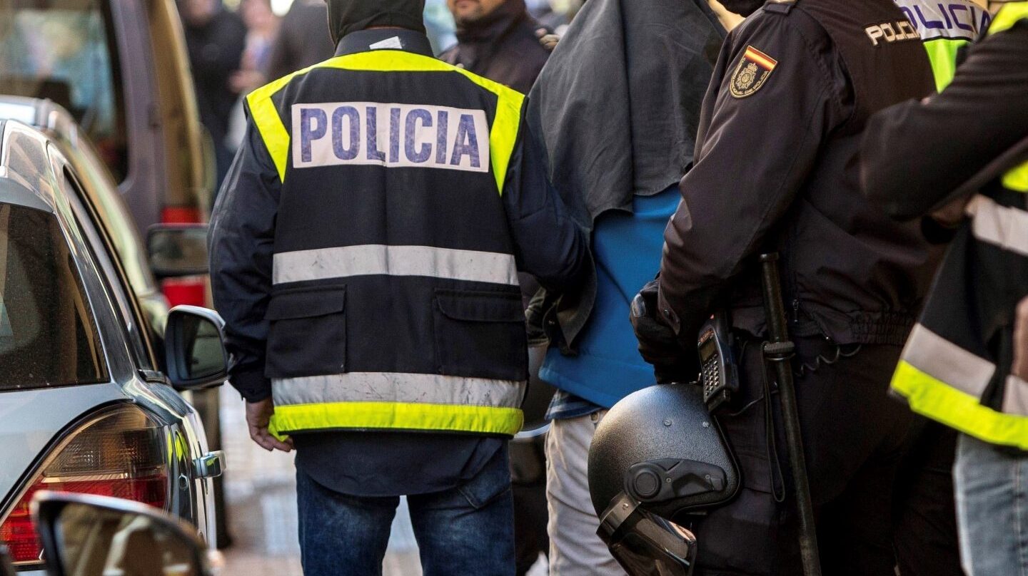 La Policía Nacional, durante una operación antiyihadista.
