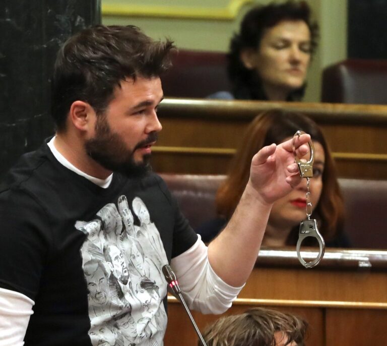 Ana Pastor reprende en privado a Rufián: "No me montes un numerito cada miércoles"