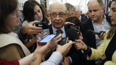 Los correos del 'caso Montoro' muestran que el ministro abusó de su poder al frente de Hacienda