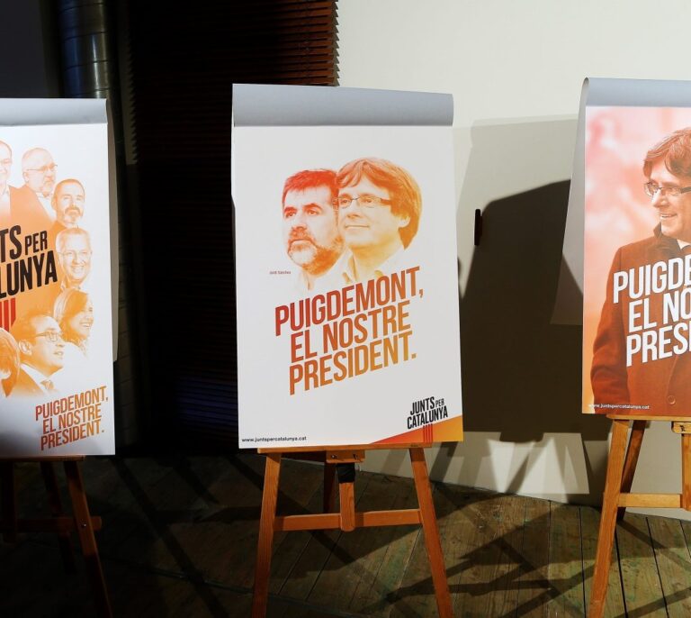 JxCat hará campaña para "ganar" con el lema "Puigdemont, nuestro president"