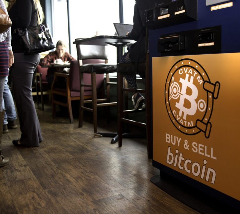 El bitcoin ignora las alertas de burbuja y apunta ya a los 10.000 dólares