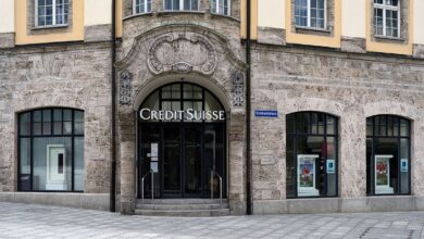 Credit Suisse pierde 7.381 millones en su peor año desde 2008