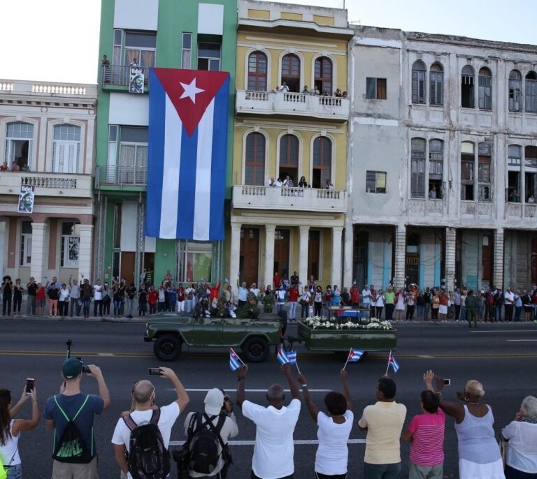 Cuba, atrapada en la casilla de salida