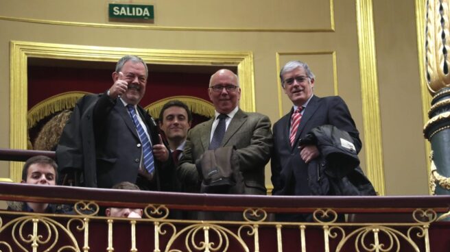 Consejeros vascos en el debate del cupo en el Congreso.