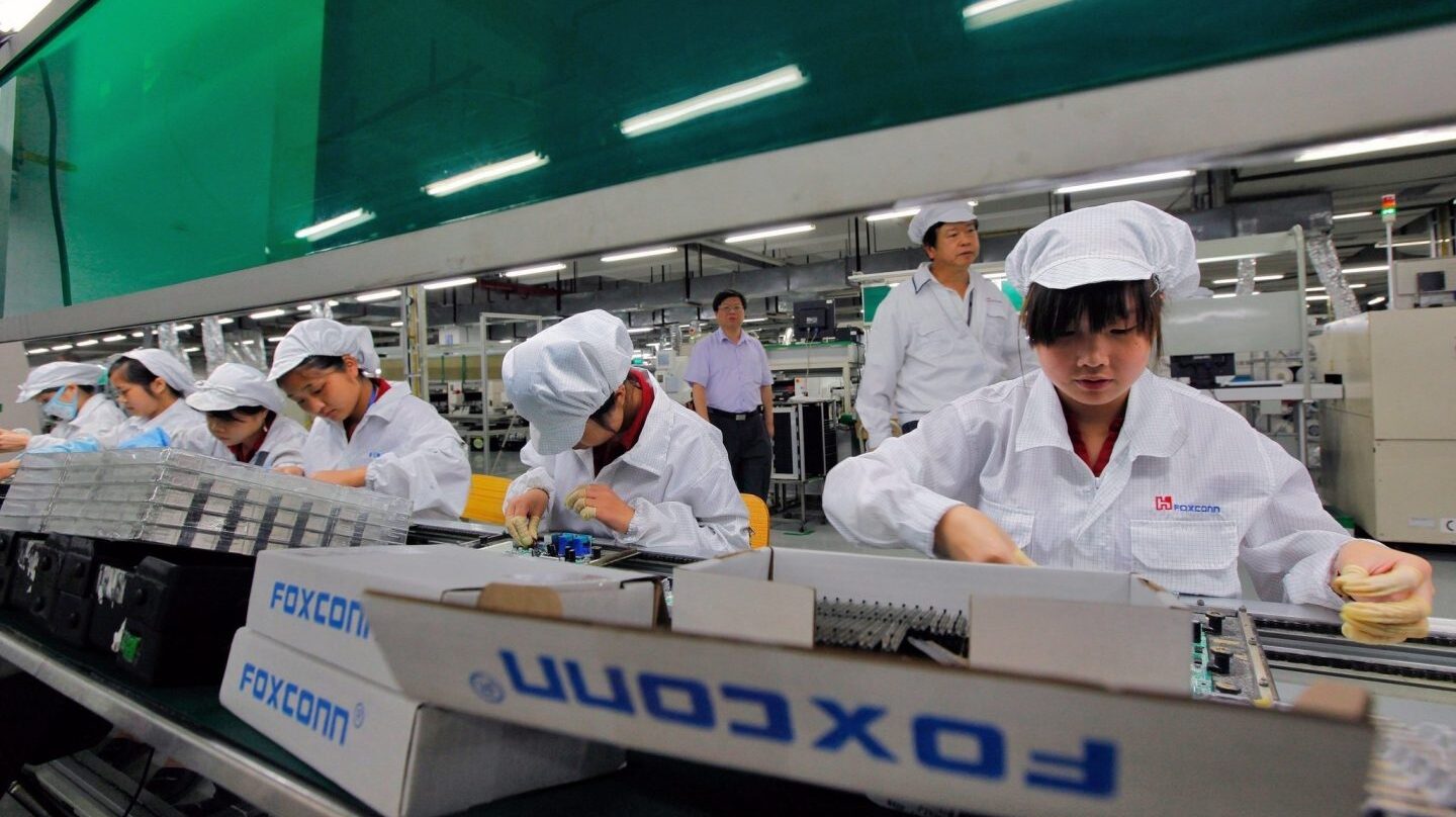 El mayor proveedor de Apple incluyó a estudiantes en el montaje del iPhone X