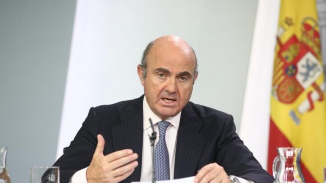 Guindos Guindos ve una “buena noticia” la mejora de previsiones y prevé un “crecimiento fuerte”