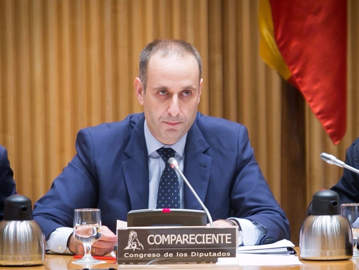 El presidente del FROB, Jaime Ponce, en la Comisión de Economía del Congreso.