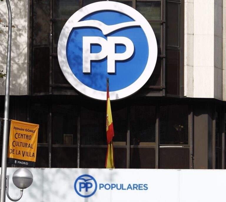 El PP se sentará en el banquillo por la destrucción de los ordenadores de Bárcenas
