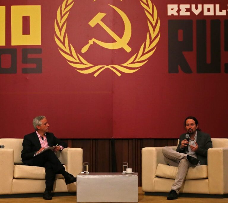 Iglesias en Bolivia: "La Monarquía se quedó encerrada en una concepción uninacional que excluye"