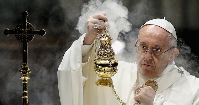 El Papa prohibe la venta de tabaco en el Vaticano.