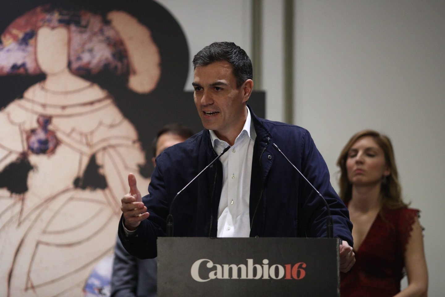 Pedro Sánchez recibe el Premio Cambio 16.