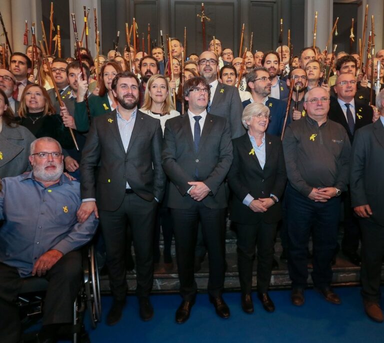 El acto de Puigdemont en un edificio del Gobierno belga desata una pelea entre flamencos y valones