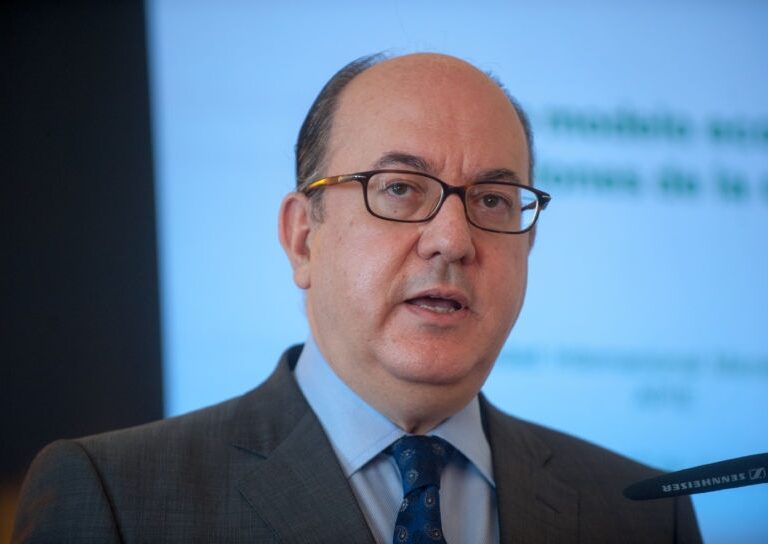 La AEB cree que la banca se ha convertido en 'chivo expiatorio' para explicar la crisis