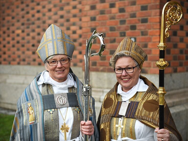 Una fe más inclusiva: la Iglesia luterana sueca deja de referirse a Dios en masculino
