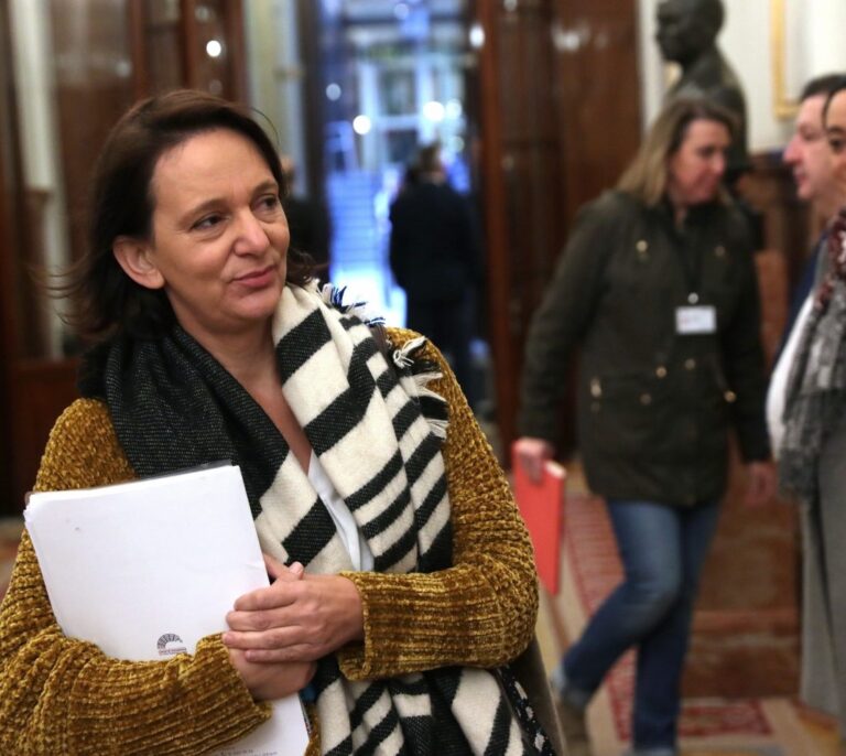 Podemos ignora a Bescansa y abre el debate constitucional sin valorar su propuesta