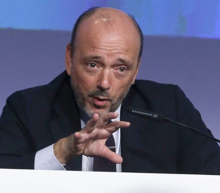 Monzón intenta mantenerse en Prisa y Amber presiona para que dimita