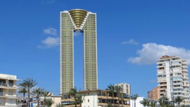 Sareb traspasa a un fondo estadounidense la deuda del rascacielos InTempo de Benidorm