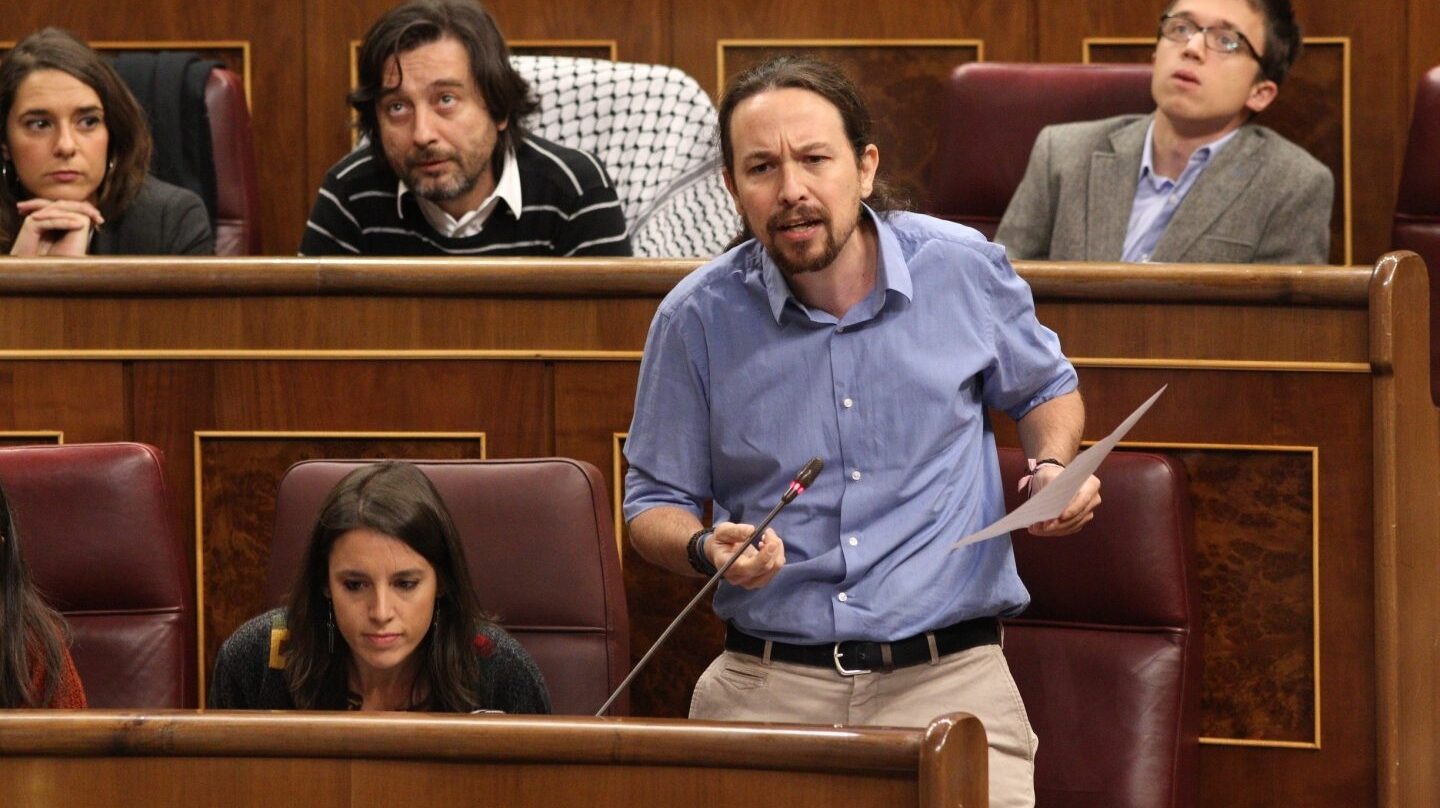 El líder de Podemos, Pablo Iglesias, en la sesión de control en el Congreso de los Diputados.