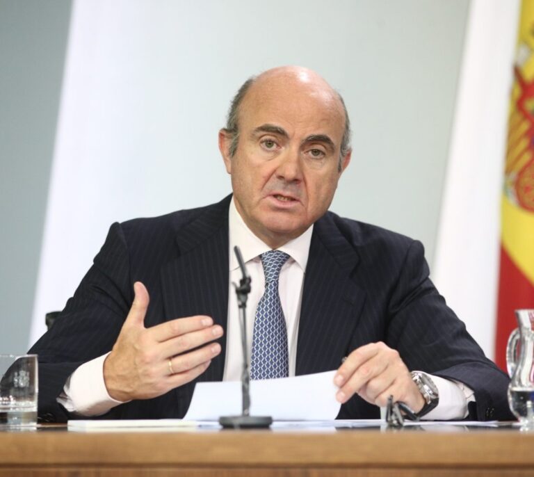 Economía aprueba la ley hipotecaria para evitar los abusos de la banca
