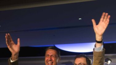 Rajoy defiende el 155 y pide a la mayoría silenciosa que "vote por una Cataluña en España y Europa"