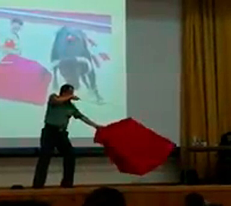 Interior justifica que guardias civiles reciban clases de tauromaquia para hacer su trabajo