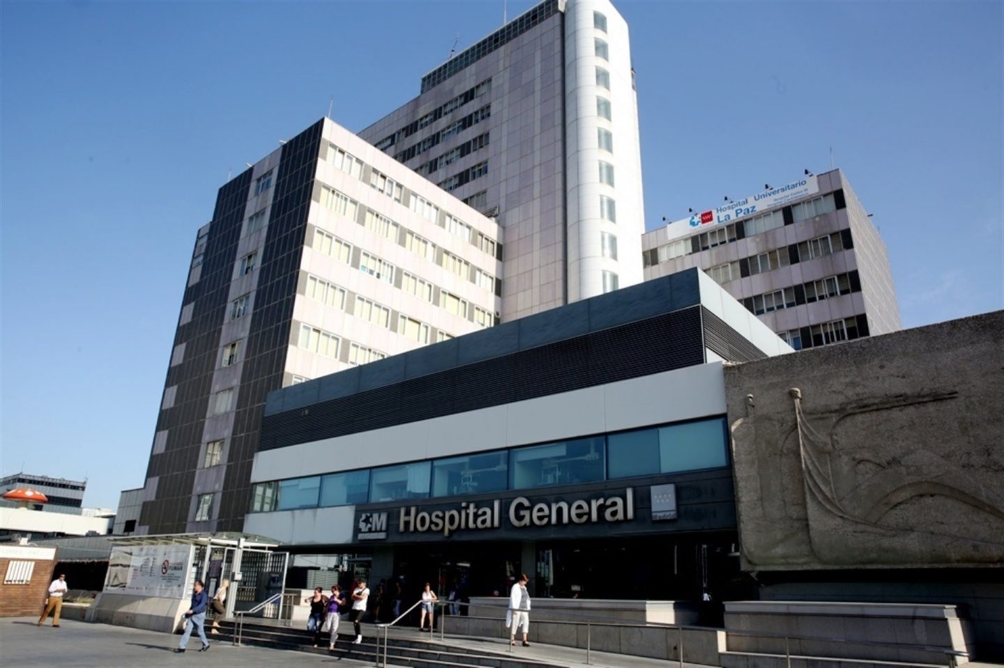 El Hospital La Paz de Madrid lidera el ranking de centros con mejor reputación sanitaria.