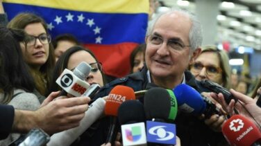 El opositor venezolano Ledezma al llegar a Madrid: "El país ya está en el abismo"