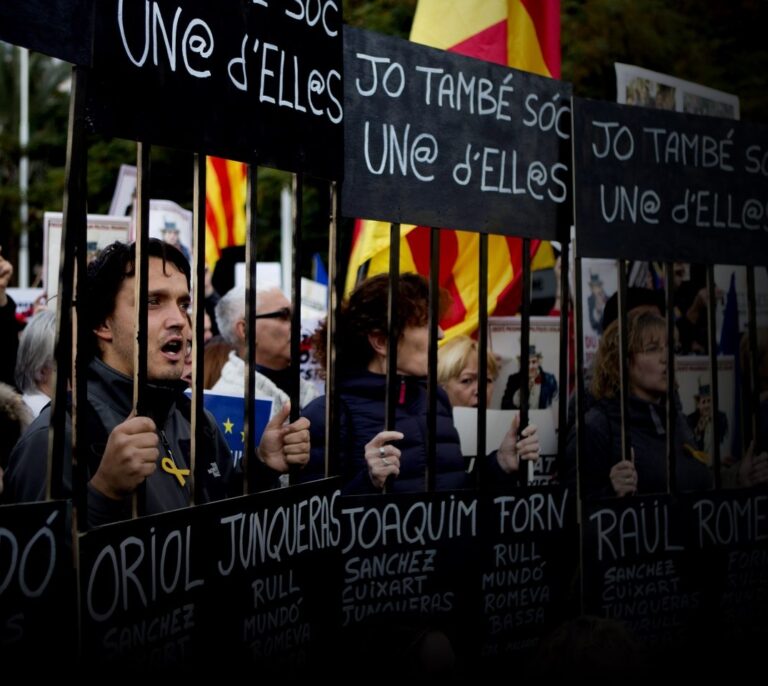 La división del independentismo no le resta fuerza en la calle