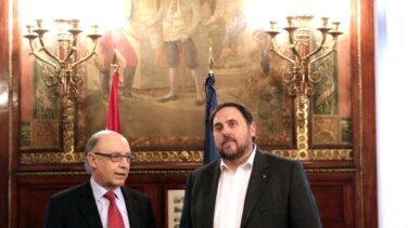 Cataluña, la región en la que más IRPF pagan las rentas bajas: 200 euros más que en Madrid