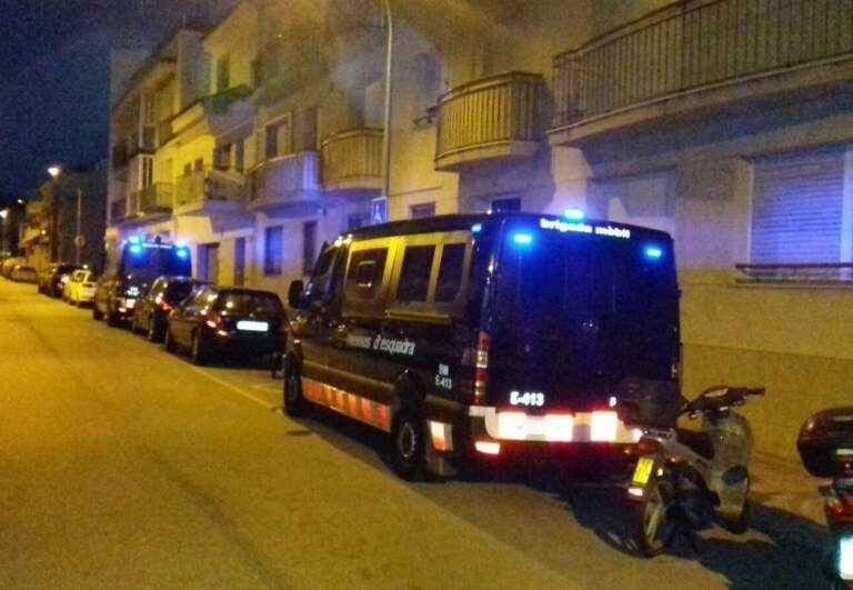Dos detenidos en Sant Pere de Ribes (Barcelona) por enaltecimiento del terrorismo yihadista