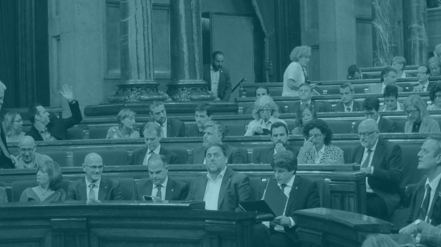 Puigdemont, Junqueras, Turull y Romeva, entre otros, en el Parlament de Catalunya.