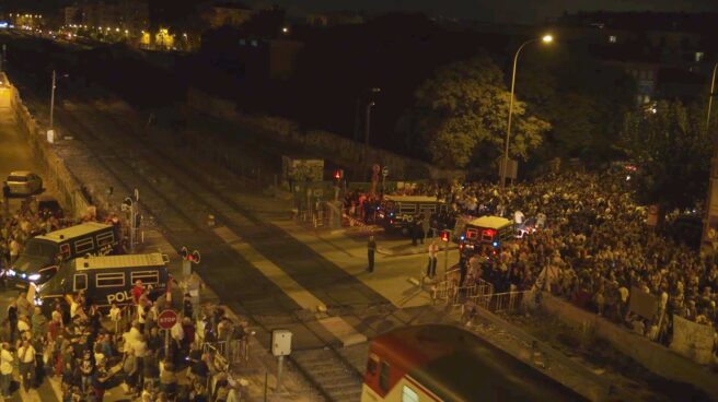 Fotograma del vídeo 'The Wall 22S2017' inspirado en la Plataforma por el Soterramiento de Murcia.