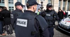 Un profesor muerto y dos heridos graves en un ataque con cuchillo en un colegio de Francia