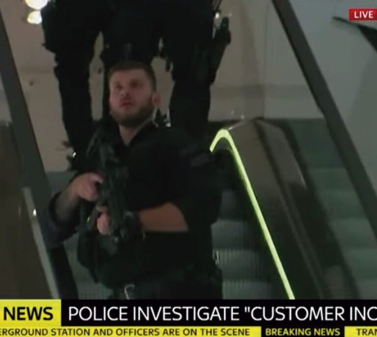 Alarma en el centro de Londres tras escucharse disparos en Oxford Street