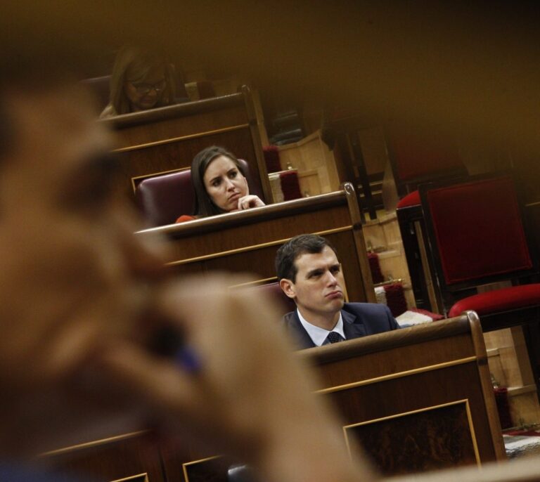 El fin del frente constitucionalista: todos contra Rivera