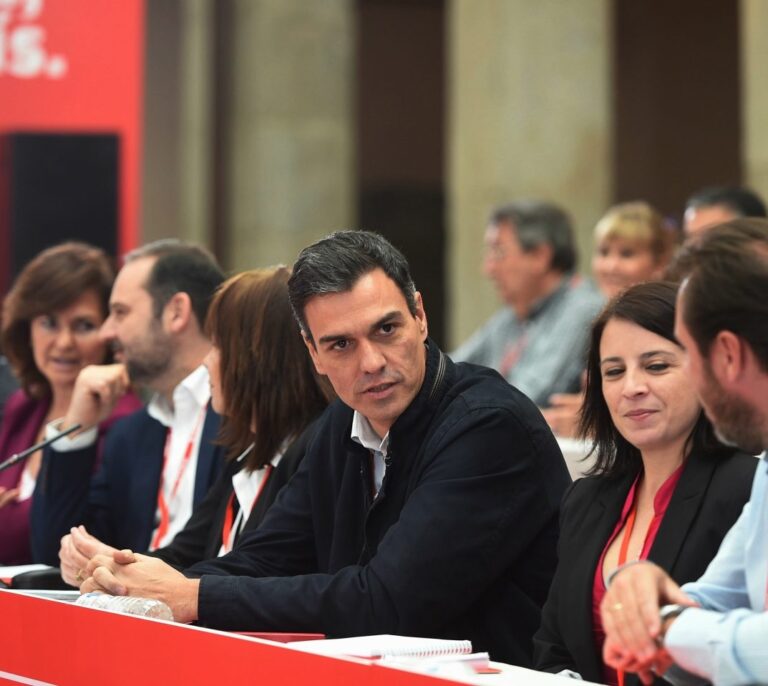 Pedro Sánchez se apropia del discurso de Podemos: 'Nuestra patria es la igualdad'