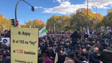 El taxi gana la batalla: el Supremo avala limitar las licencias de Uber y Cabify