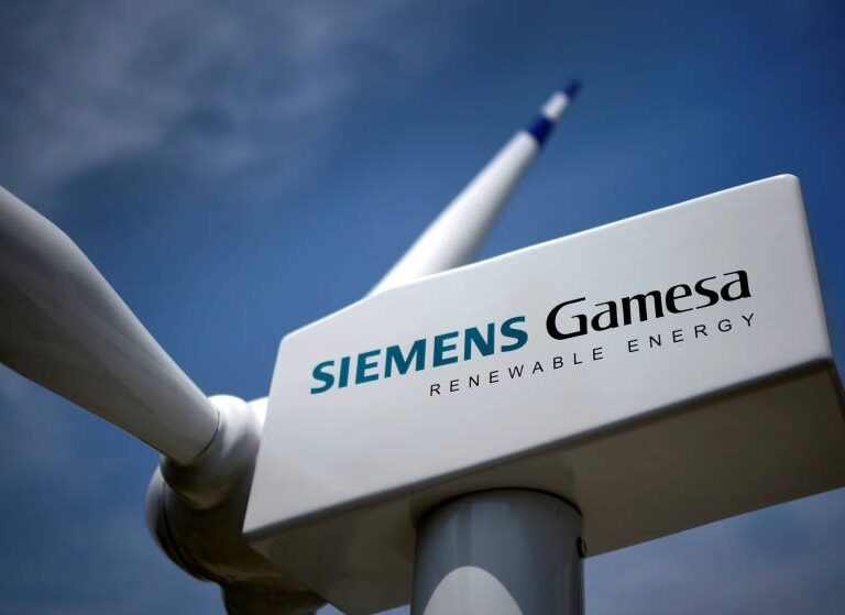 Siemens Gamesa triplica sus pérdidas por problemas de suministro: 1.226 millones