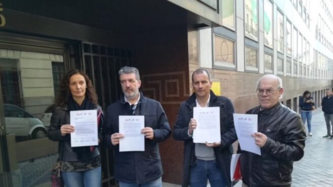 sindicatos-interinos-ensenanza Representantes de los sindicatos UGT, CCOO, CSI-F y STEs, de la Enseñanza.