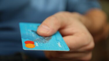 El 'black friday' gana terreno y acapara ya el 33% del presupuesto navideño