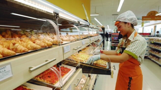 Mercadona acaba con las bolsas de plástico: las retirará de sus supermercados en 2019