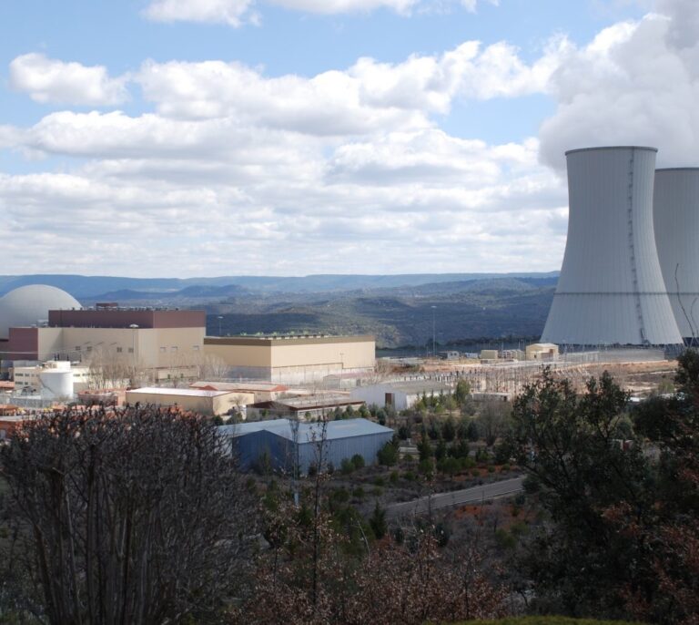 El PSOE denuncia un plan oculto del Gobierno para dar ayudas a las nucleares