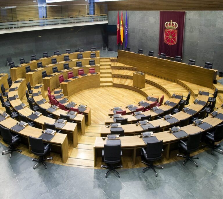 El desgaste del Gobierno de Barkos facilitaría la entrada de Cs en el Parlamento navarro