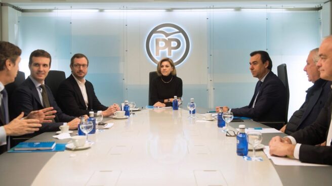 la ministra de Defensa y secretaria general del PP, Dolores de Cospedal, presidiendo hoy la reunión del comité de dirección del Partido Popular,