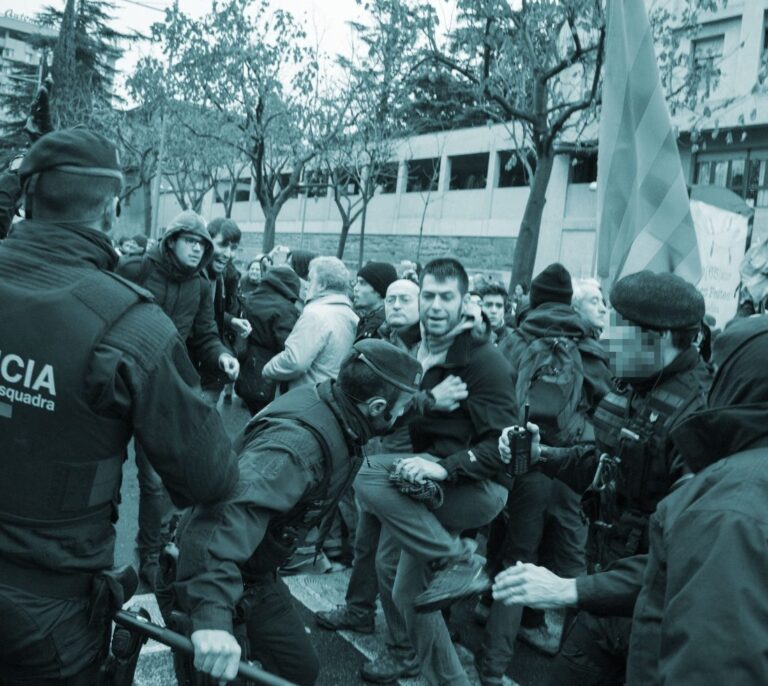 Hay tensión en Cataluña pero no más violencia que en otras campañas