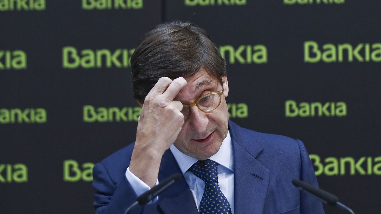 Bankia y BMN pretenden recortar más de 2.500 empleos cuando culminen su fusión.