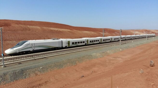 Temor en Renfe por las "inconsistencias" del AVE a La Meca a días de su preestreno